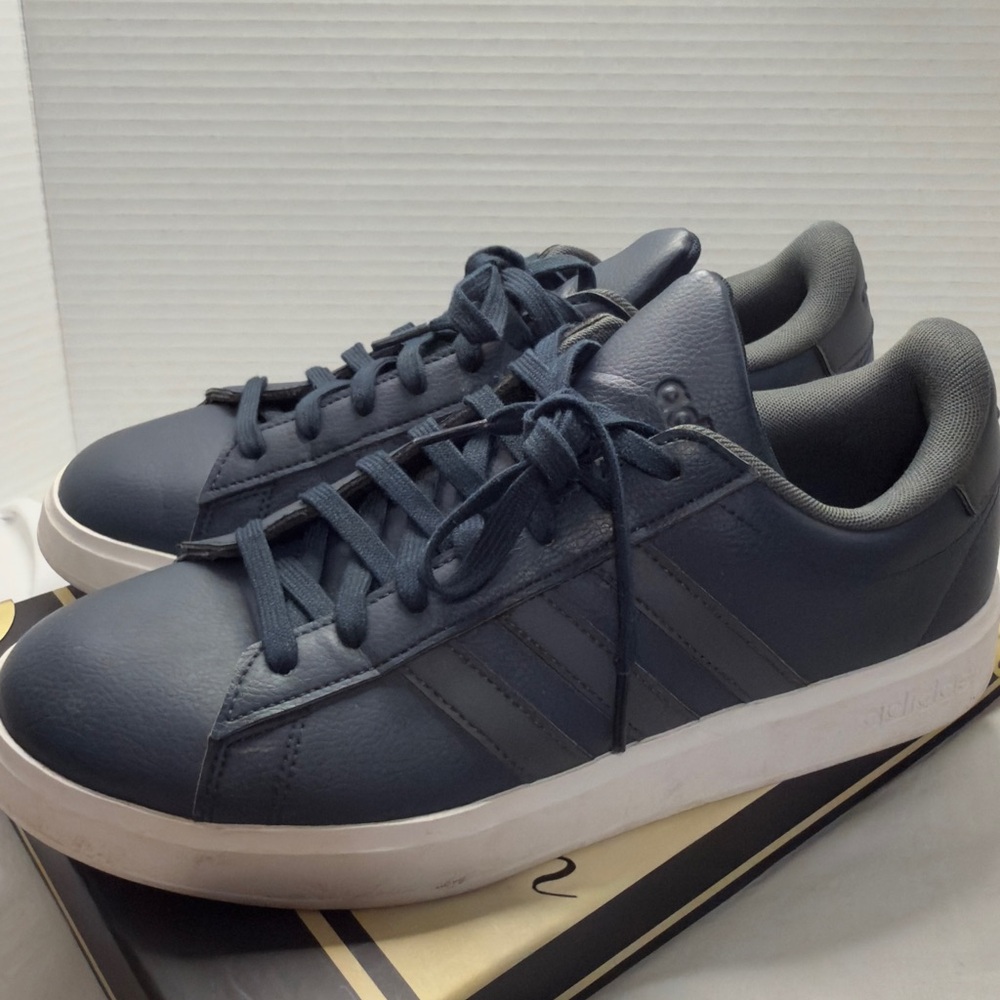 Adidas Men's Grand Court 2.0‎ sneaker